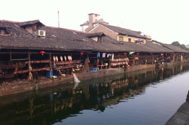 岩浆地牢