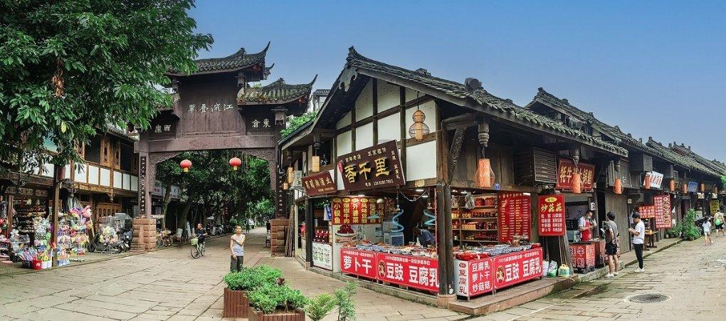 运行 WearOS 4 系统，消息称一加手表 2 下月发布
